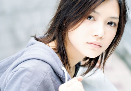 yui.jpg
