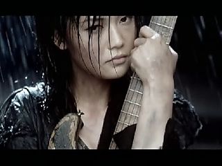 yuidark.jpg